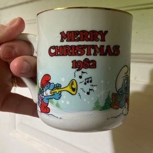 Vintage SMURFS Christmas 1982 porcelain coffee MUG 3.5"H "Smurf Carolers" Japan